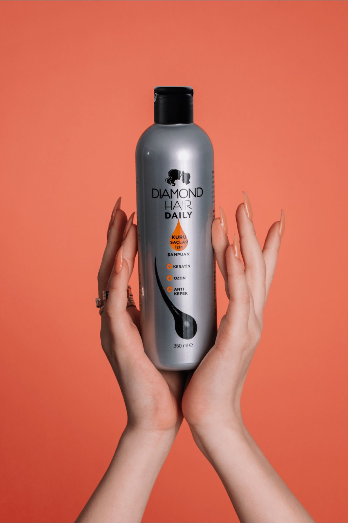شامپو ضد شوره و ضد ریزش موهای خشک DIAMOND HAIR حجم 330 ml