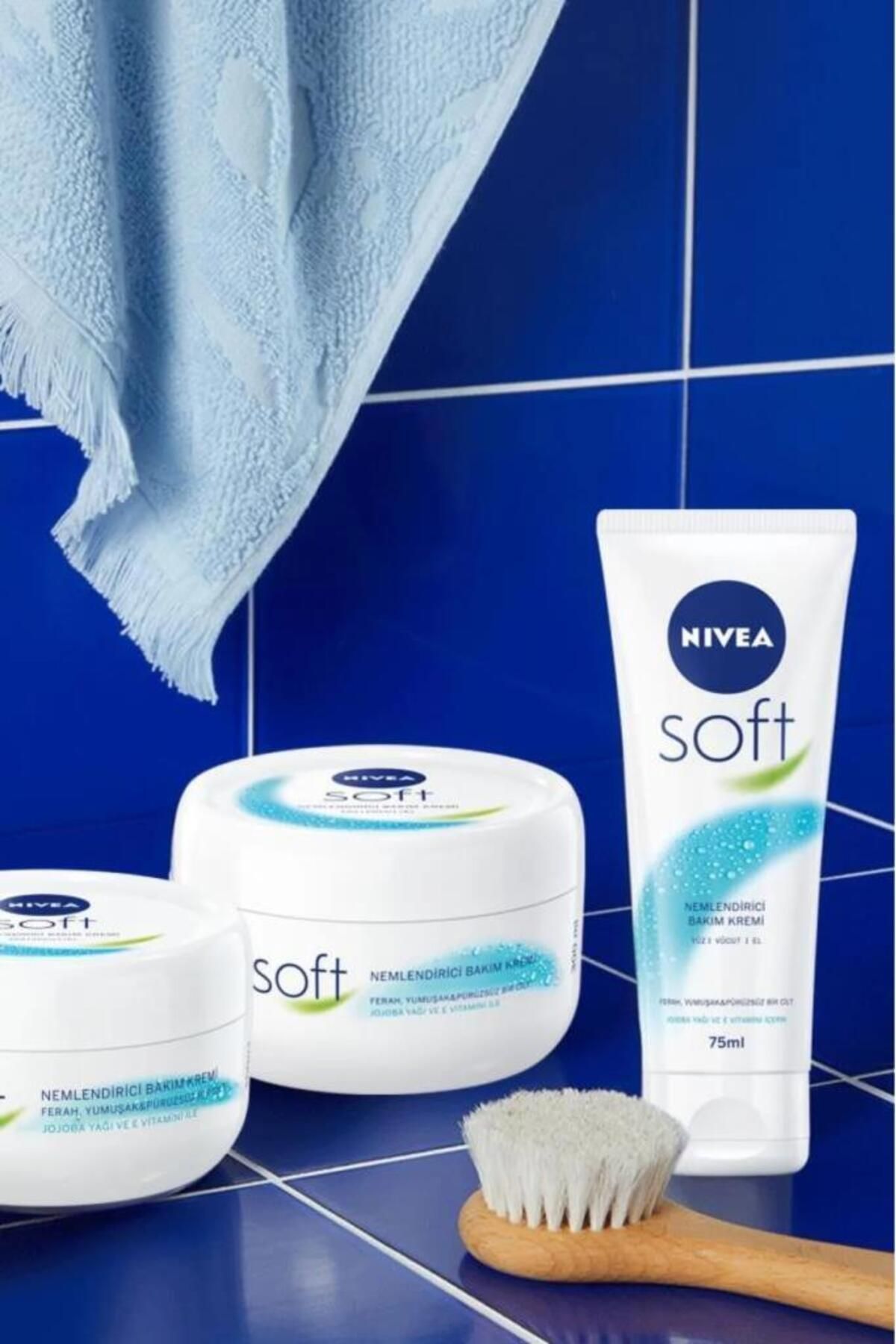 ست لوسیون و کرم مرطوب کننده NIVEA