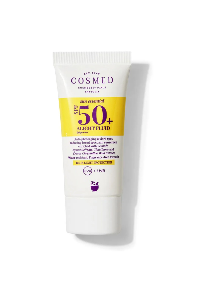 ضد آفتاب Spf +50 برند COSMED حجم 30 ml